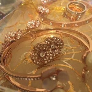 Disco Pansy Stud Earrings